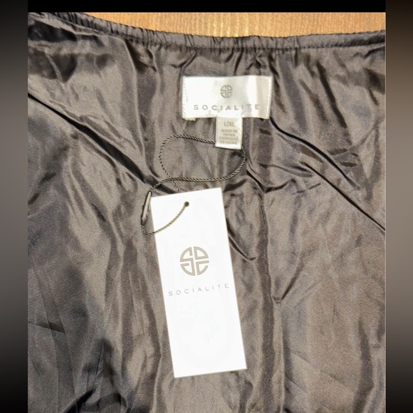 Socialite Thin Vest Ladies size Large / XL new with tags - Picture 3 of 8